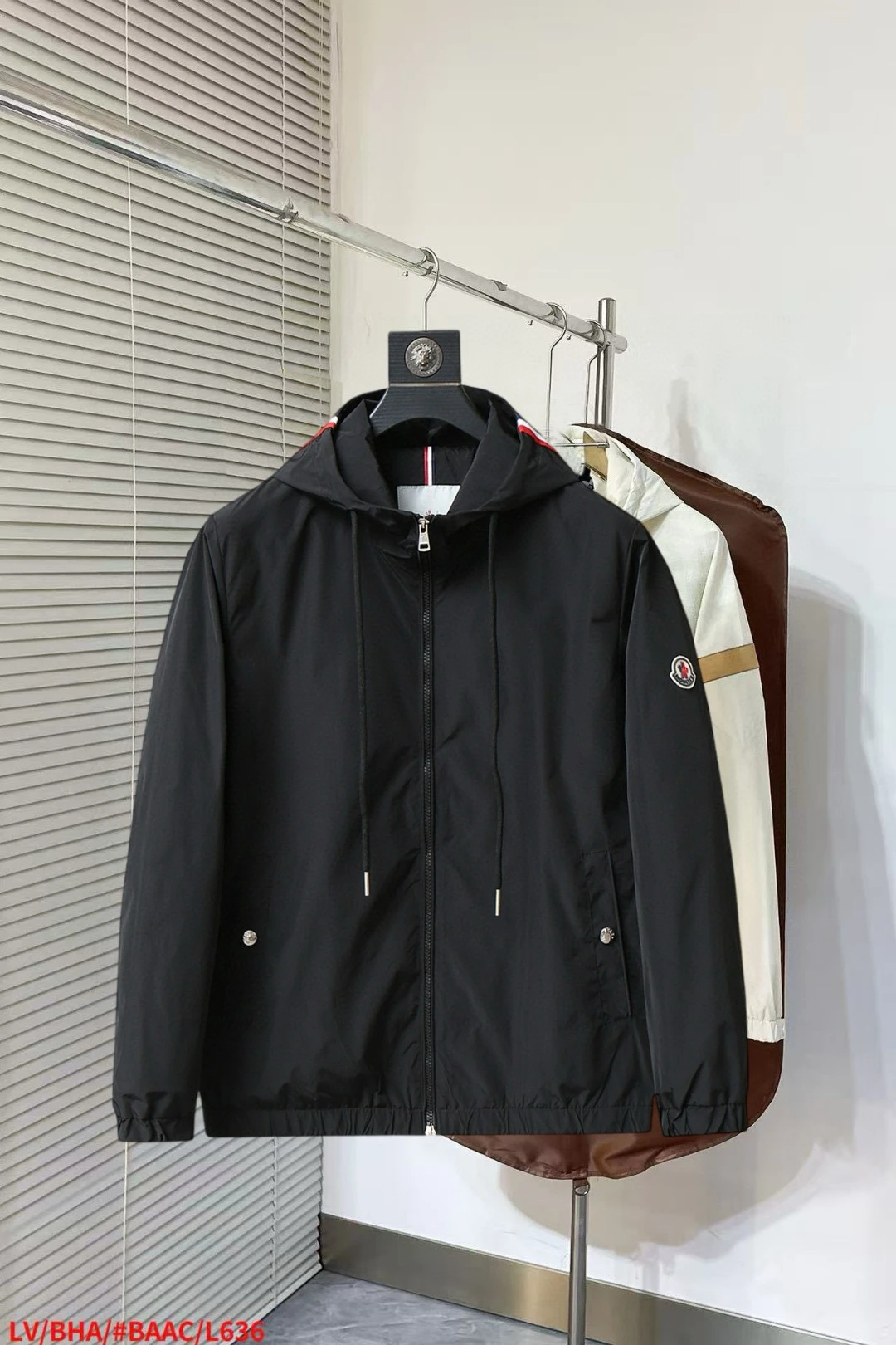 Moncler Jackets — 71641531