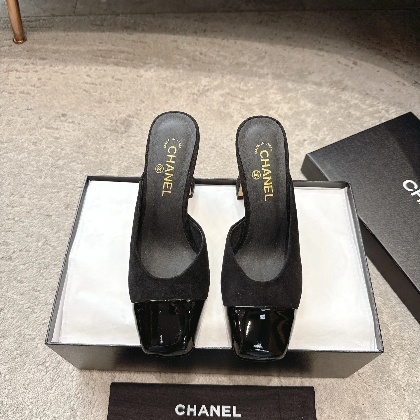 Chanel Slippers — 6d8df5ec
