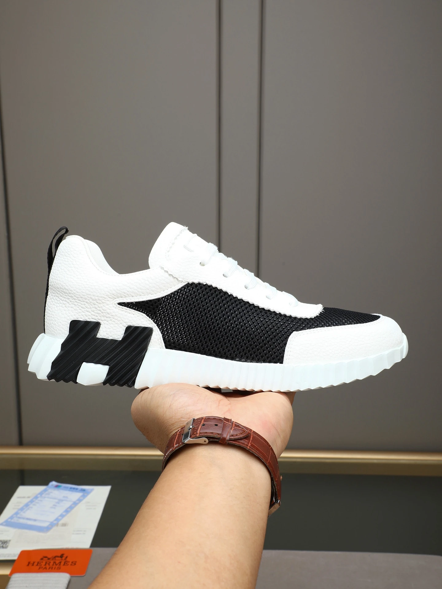 Hermès Sneakers — bfd19c0e