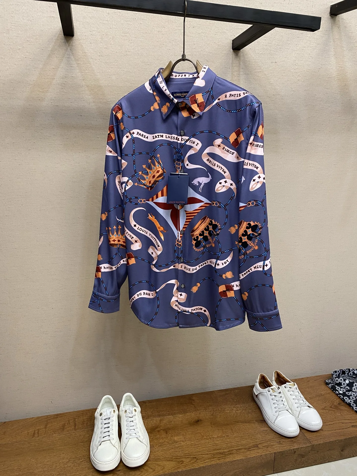Shirts — b11366ca