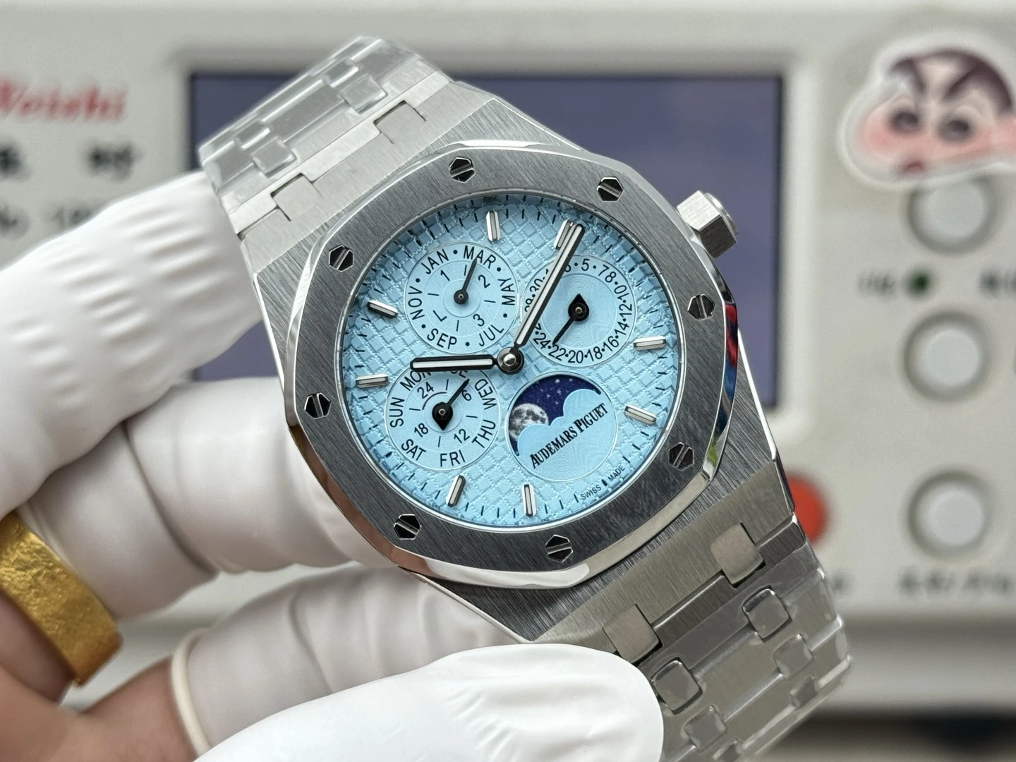 Audemars Piguet Watch — 644c5ee6