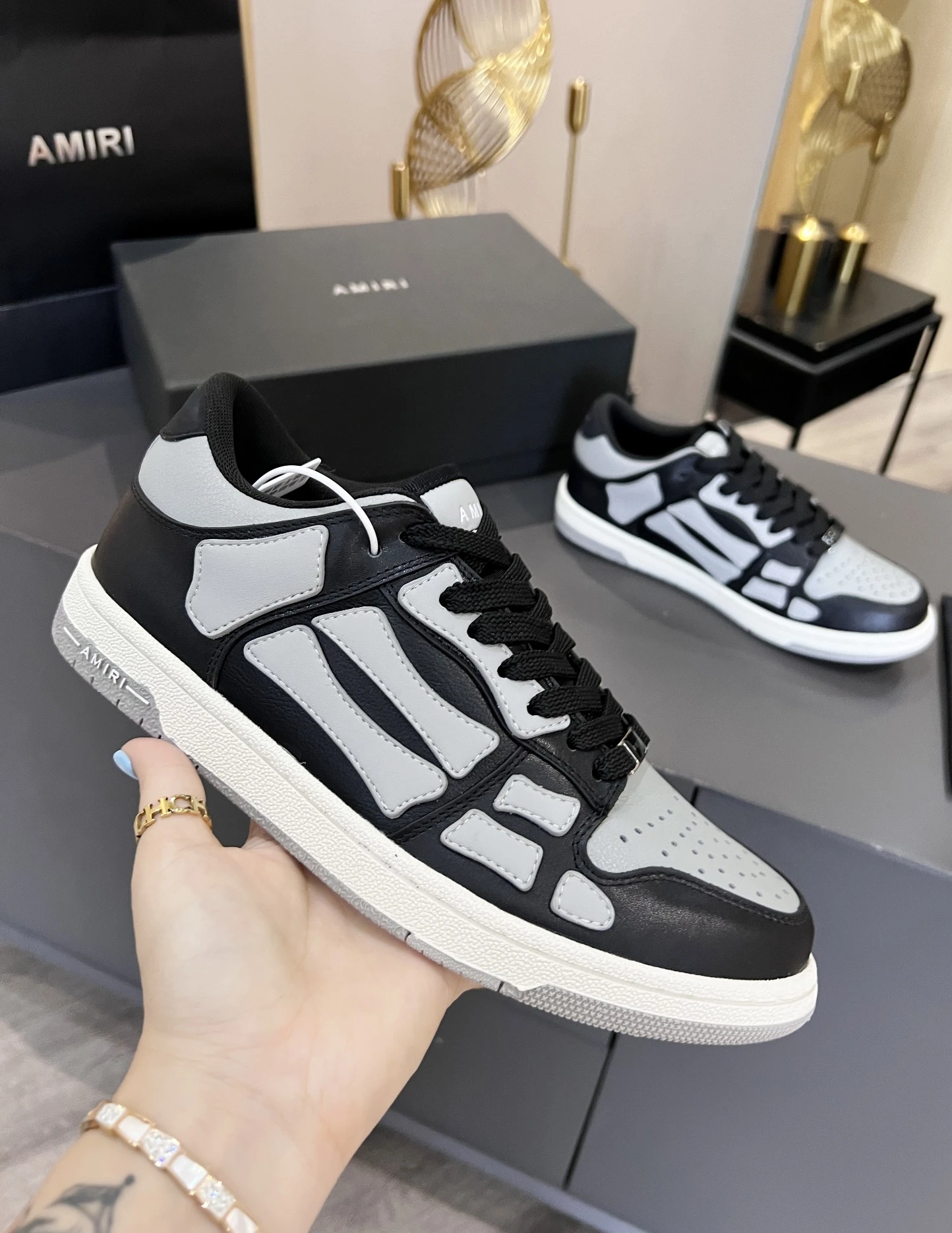 Amiri Sneakers — be7cbc7c