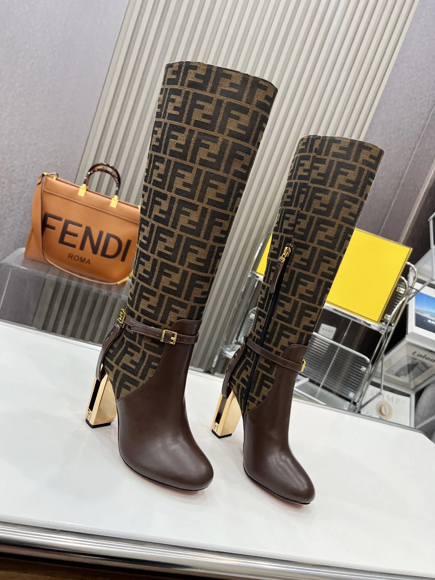 Fendi Boots — 30e654ad
