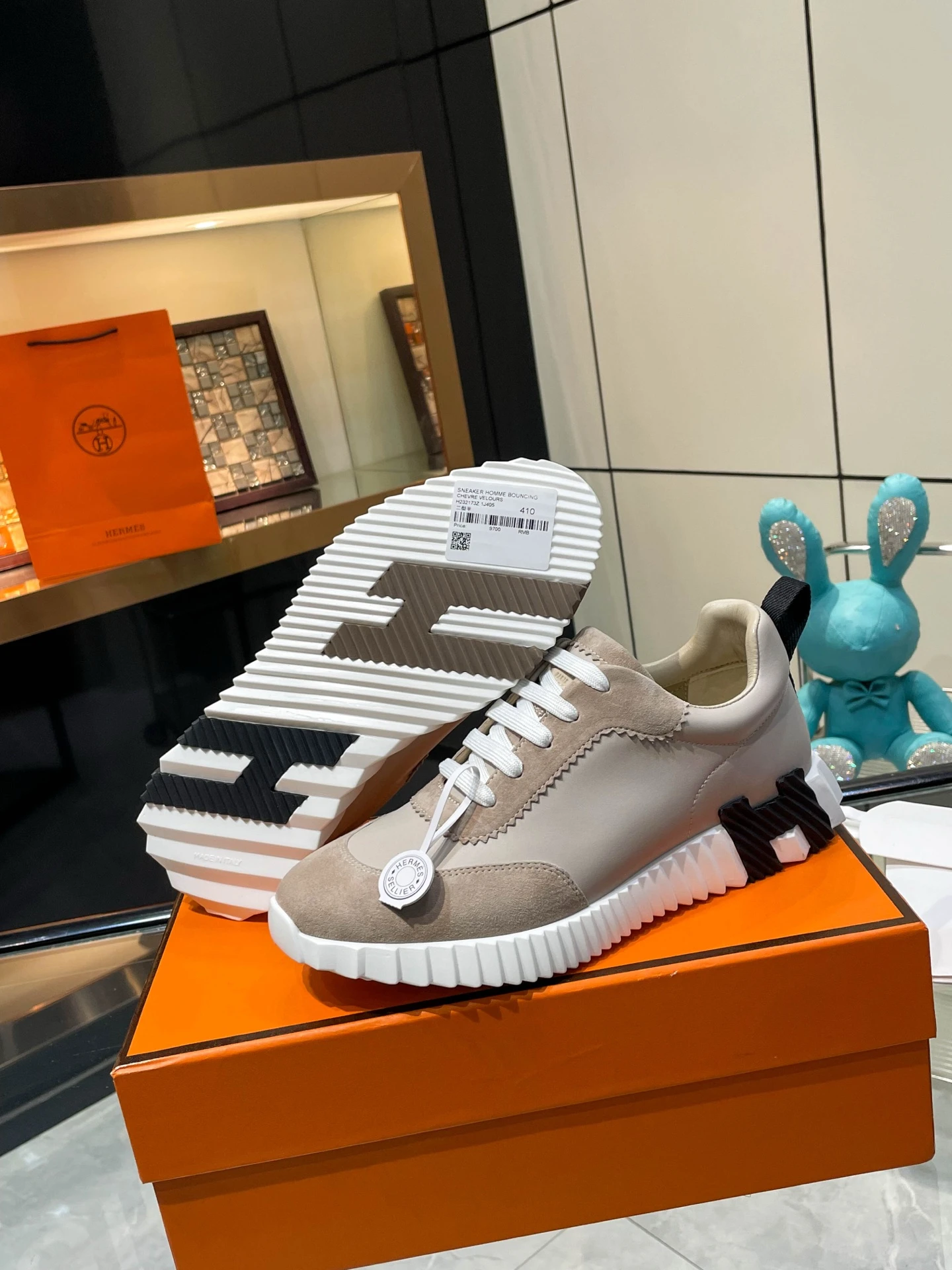 Hermès Sneakers — 130b6212