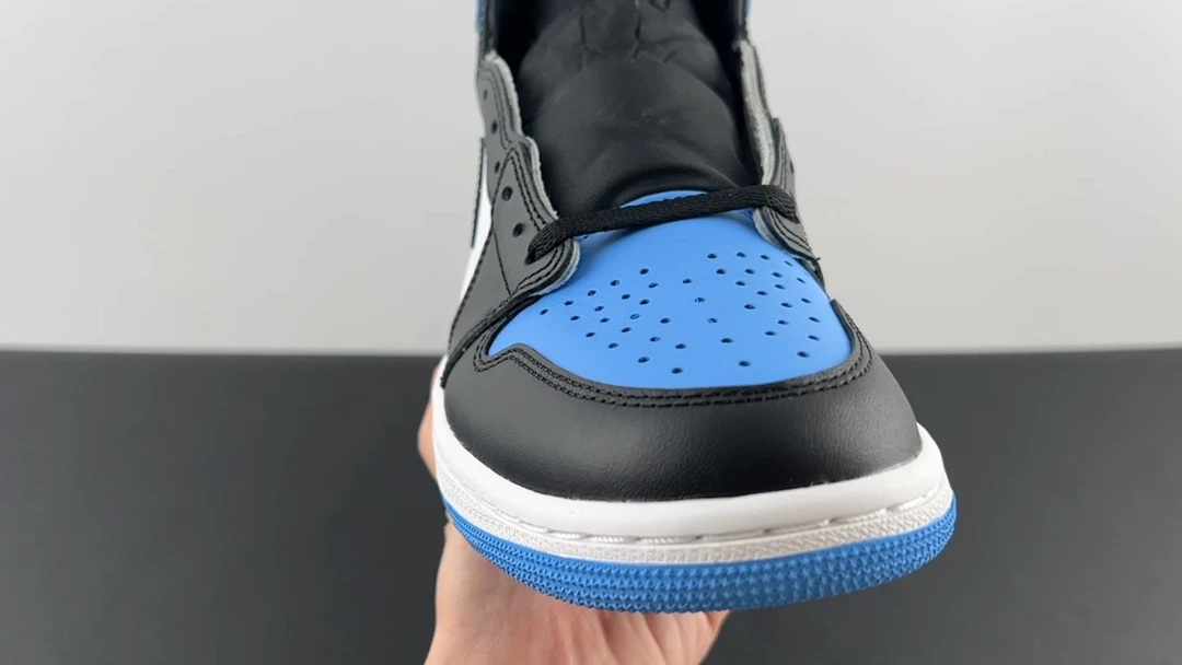 Nike Shoes — a3f85857