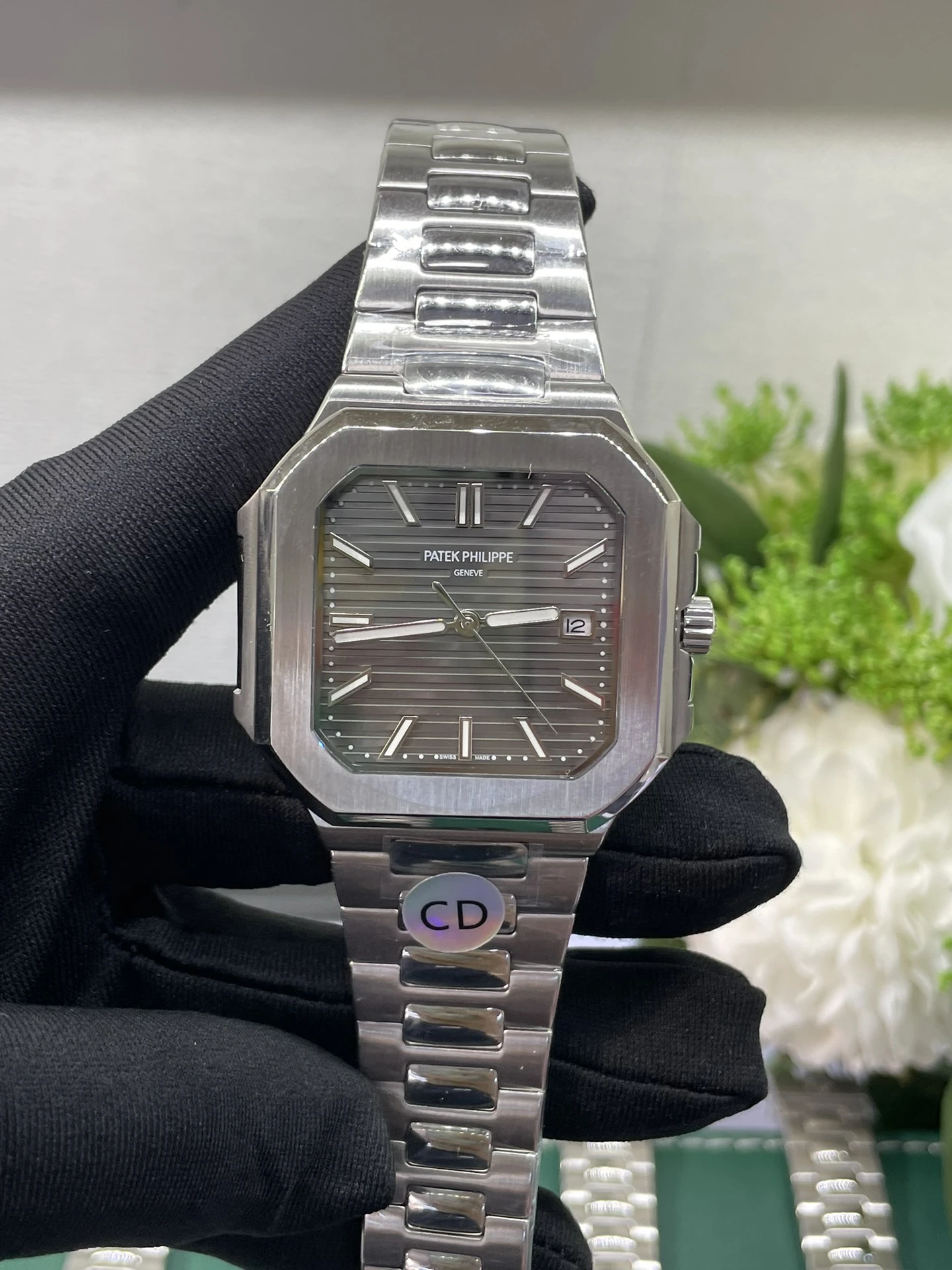 Patek Philippe Watch — 504b9b2b