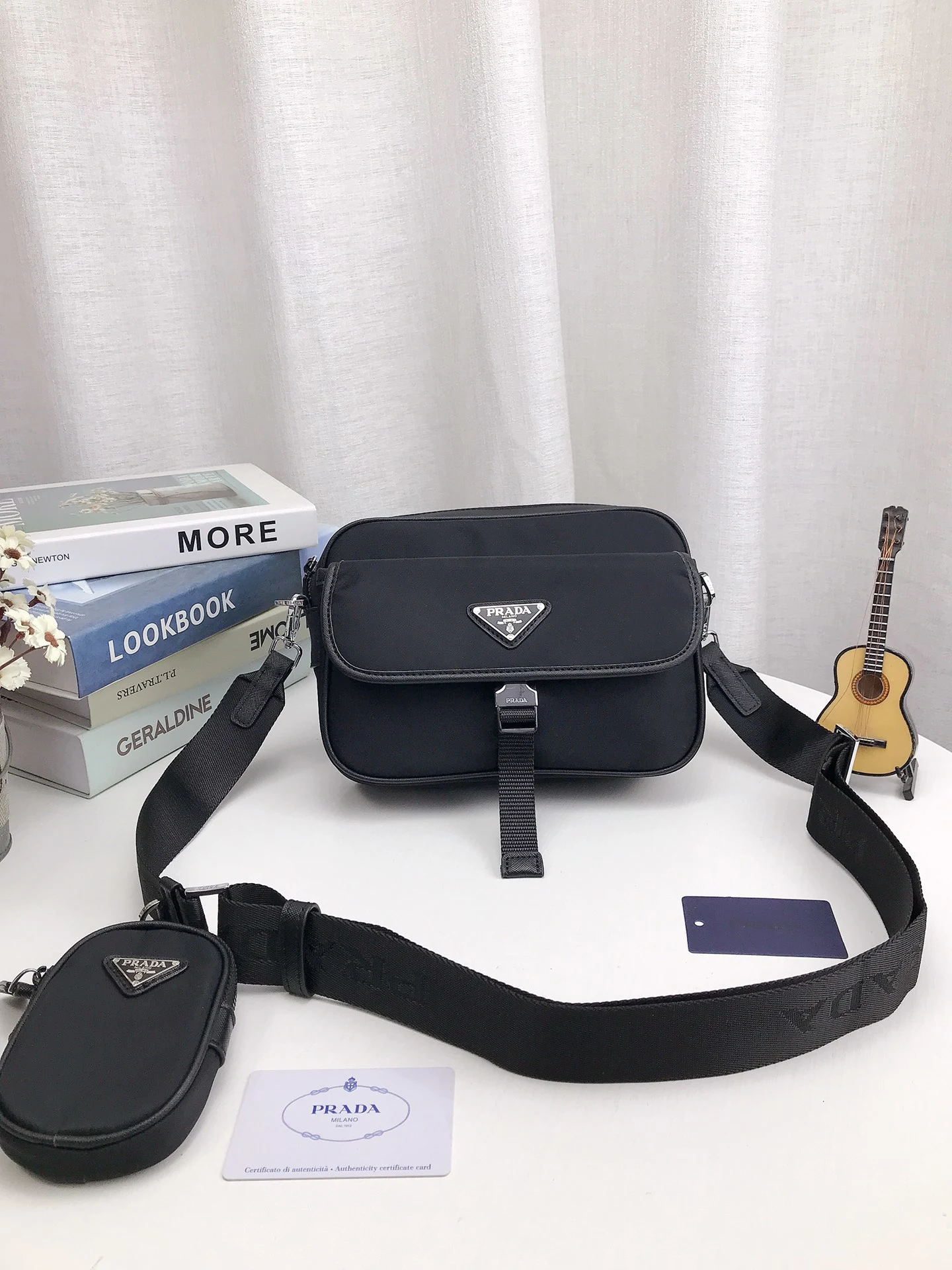 Prada Bag — 54ca0b77