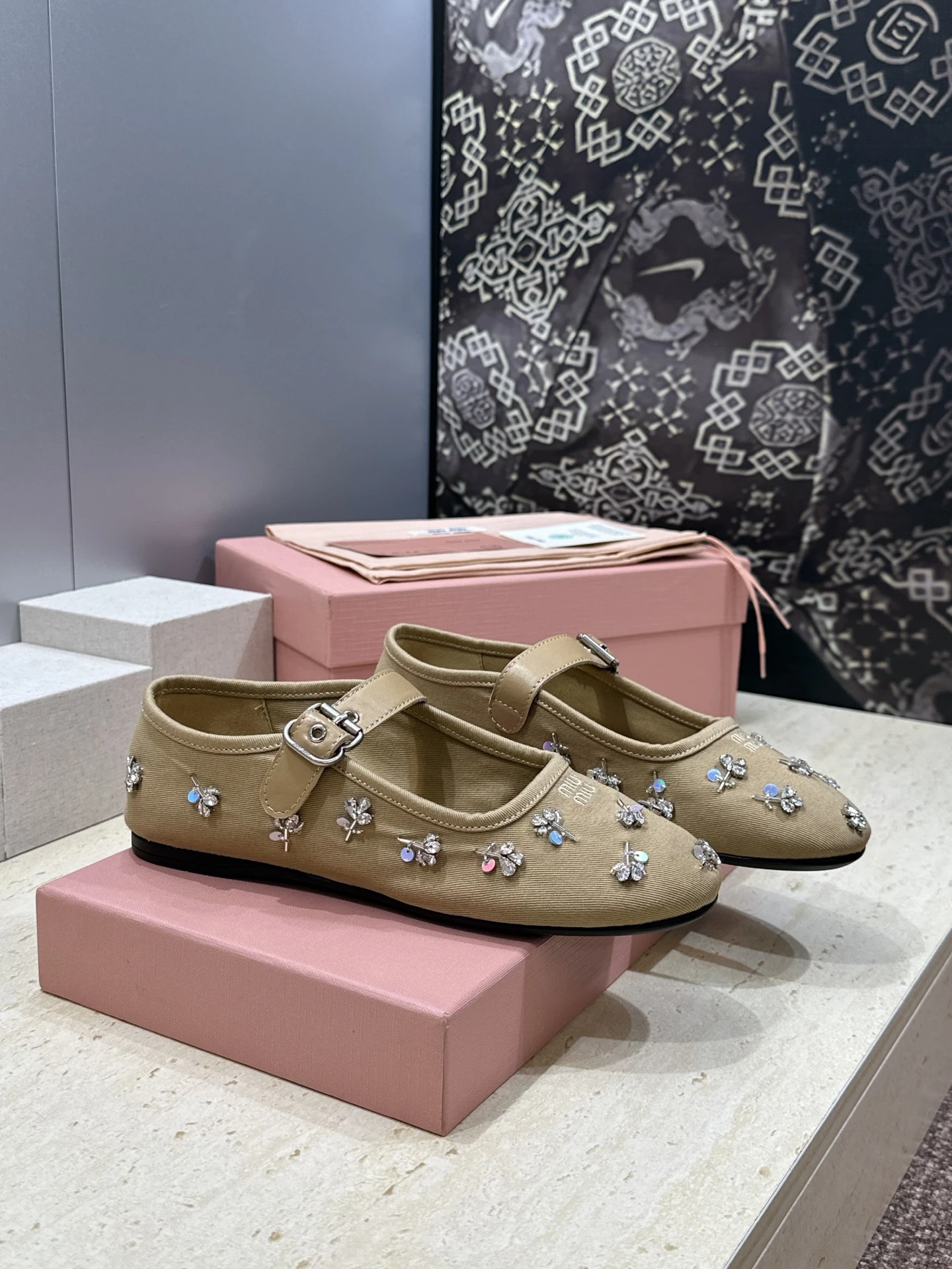 Miu Miu Loafers — fea79bf5
