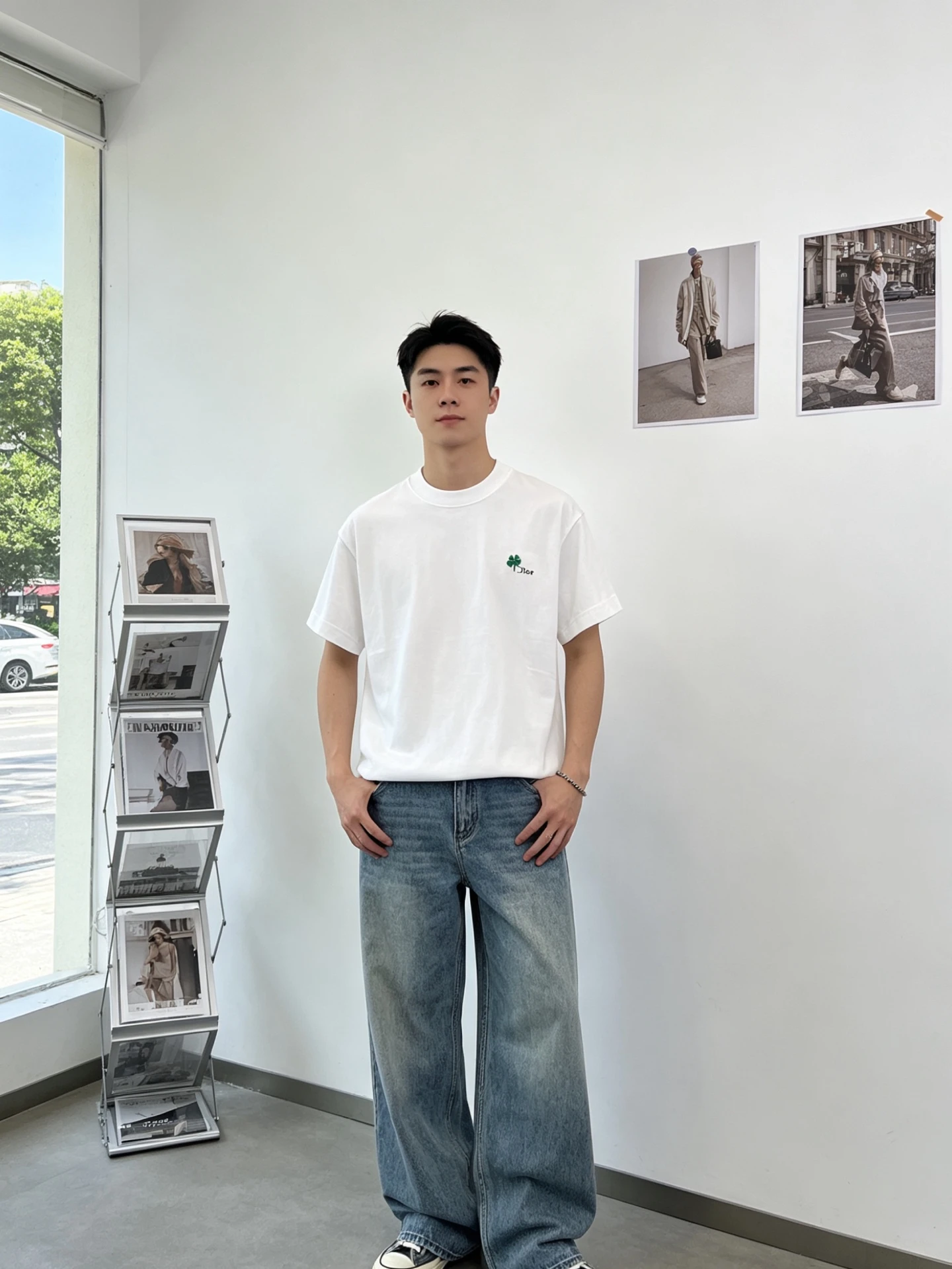 Dior T-Shirt — 660c2ba7