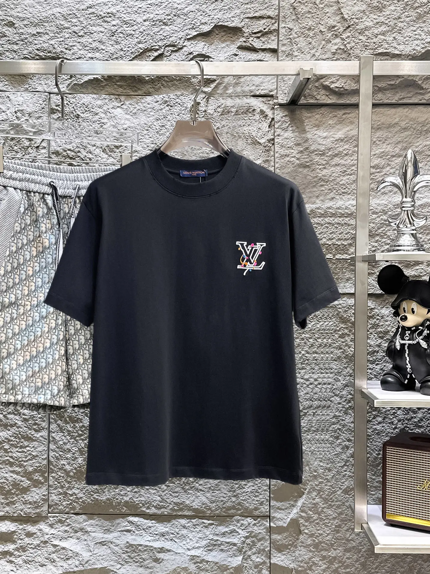 Louis Vuitton T-Shirt — 59e9829a