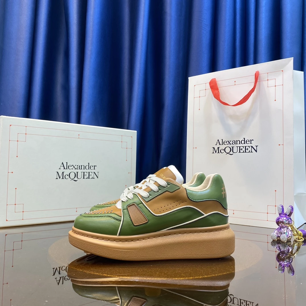 Alexander McQueen Sneakers — 6b352368