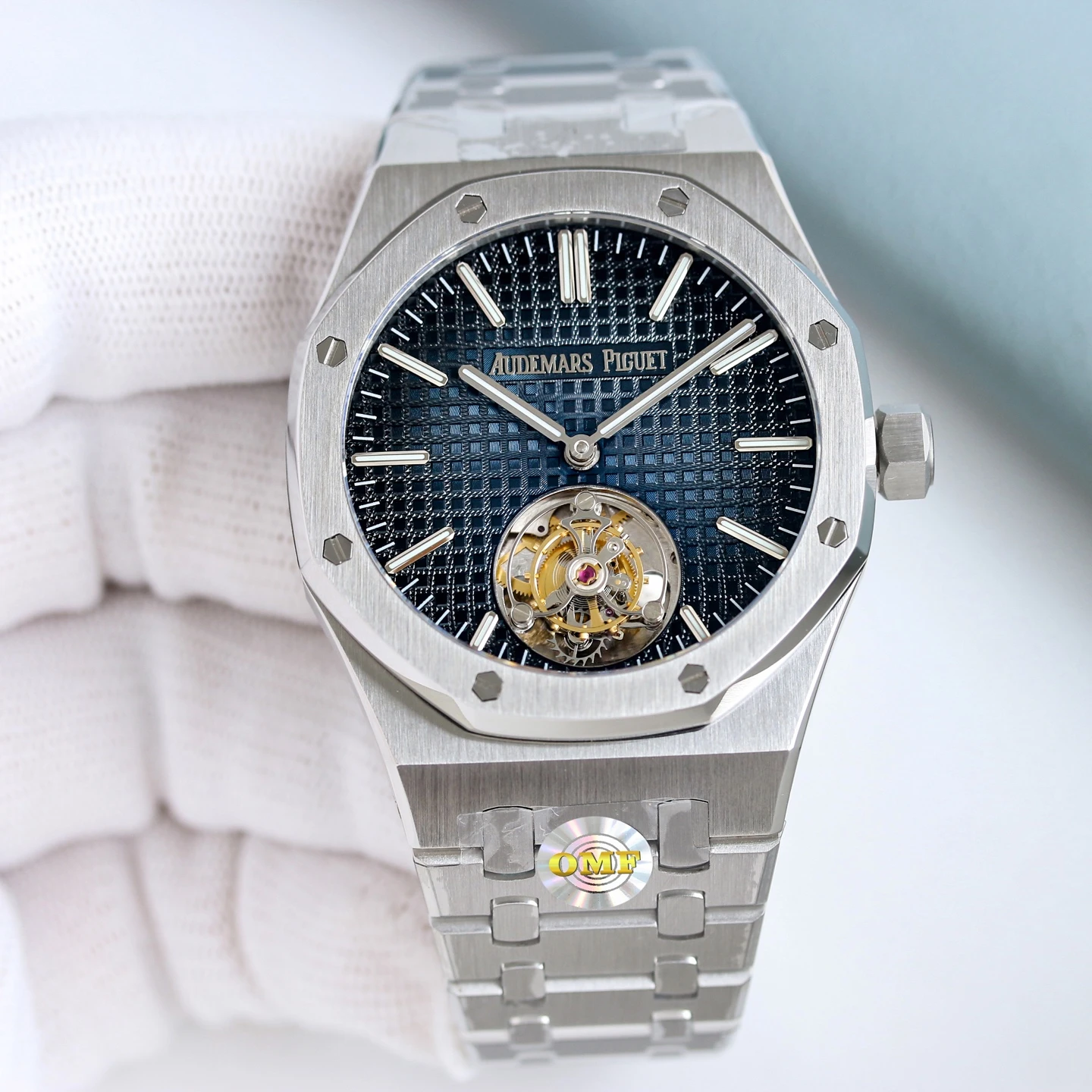 Audemars Piguet Watch — 2ba40e52