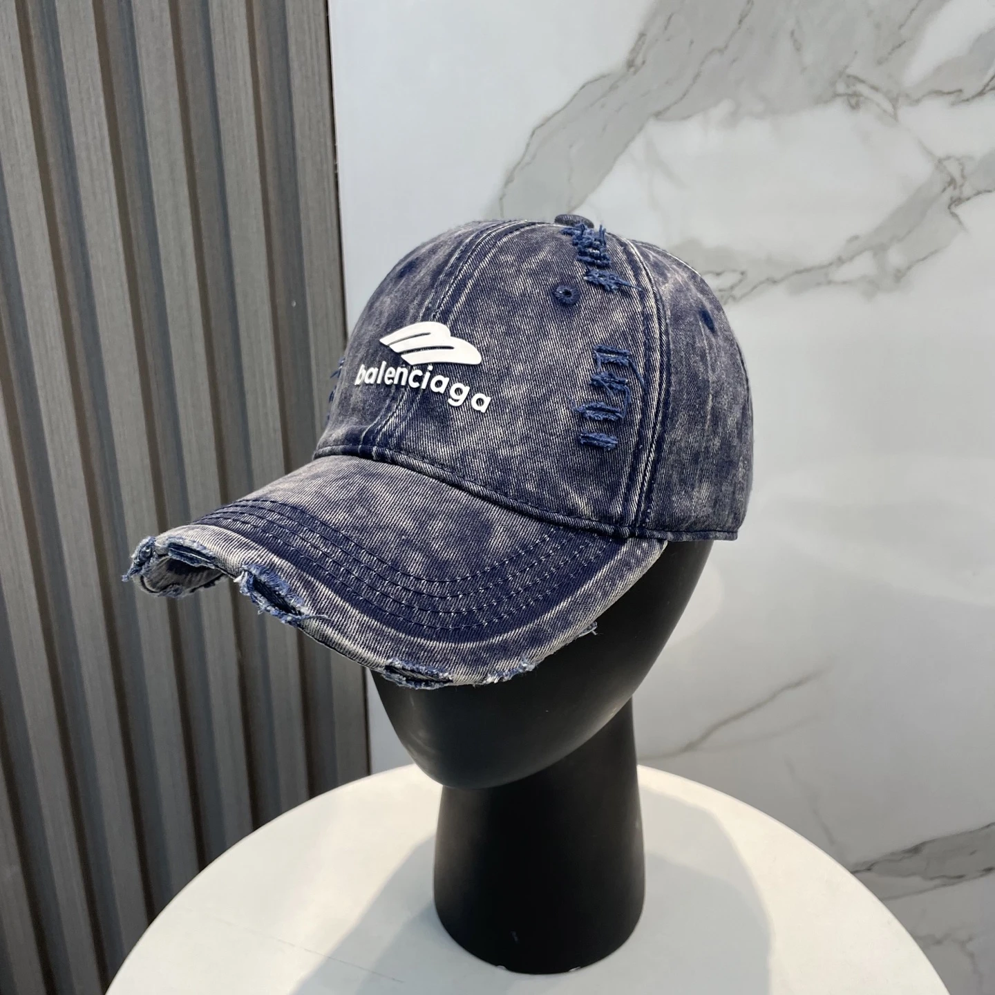 Balenciaga Hat — b03d7d5b