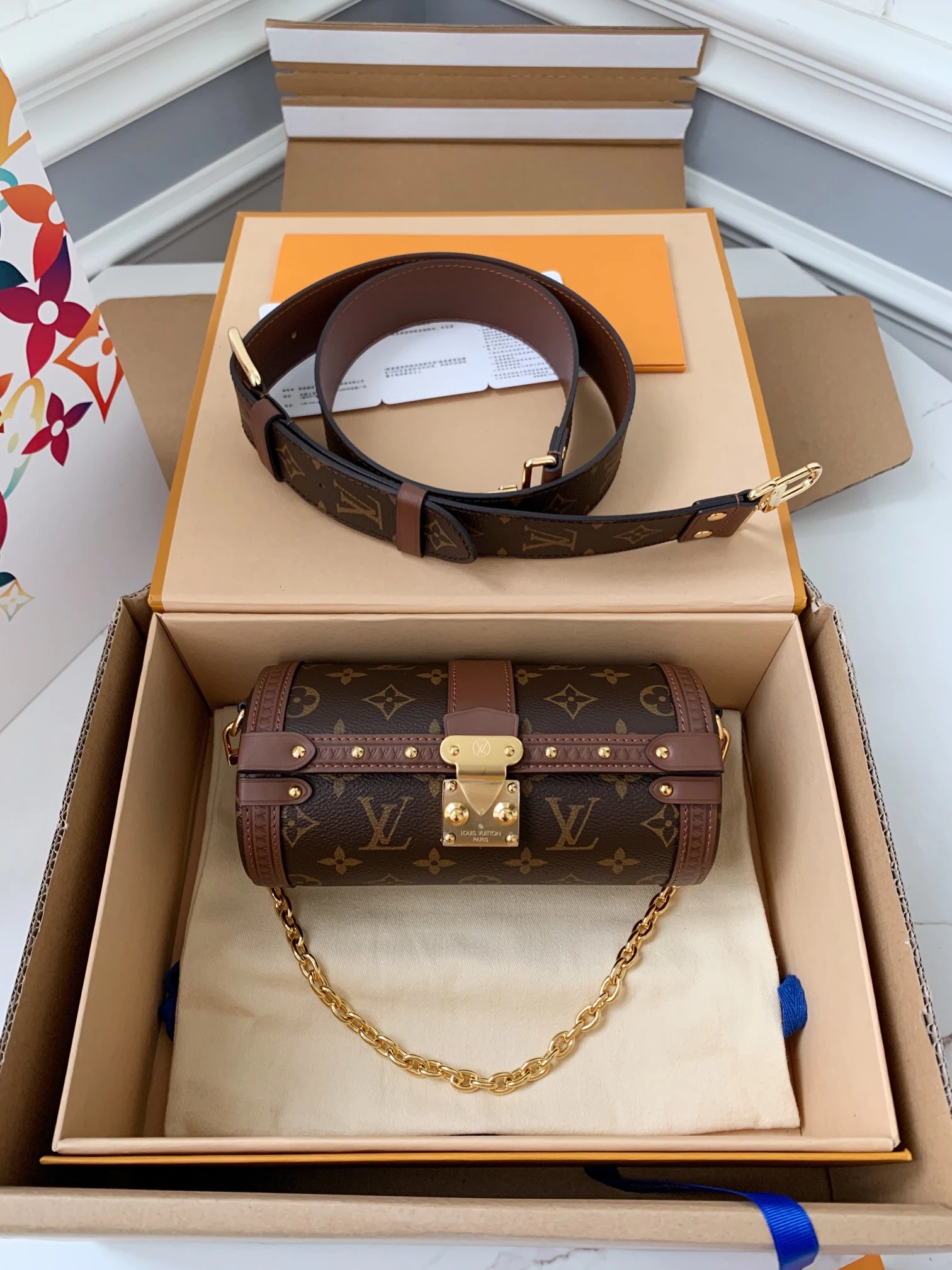 Louis Vuitton Bag — b31d3753
