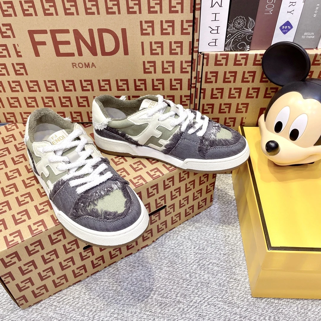 Fendi Sneakers — a97b2aa1