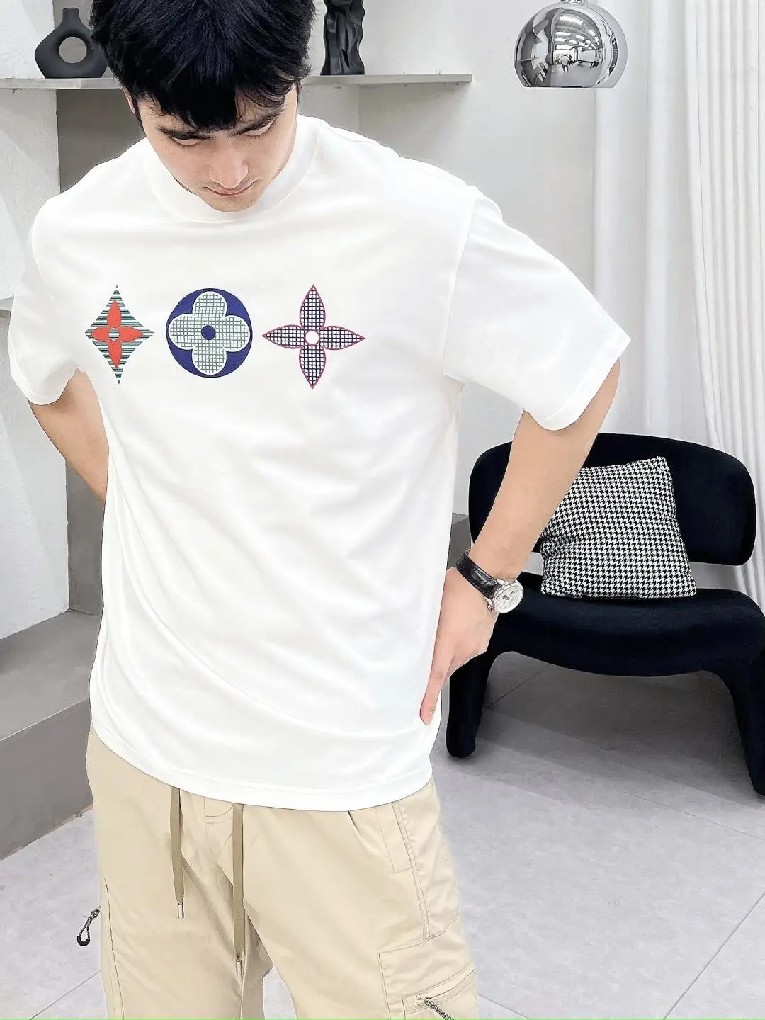 Louis Vuitton T-Shirt — 347388ac