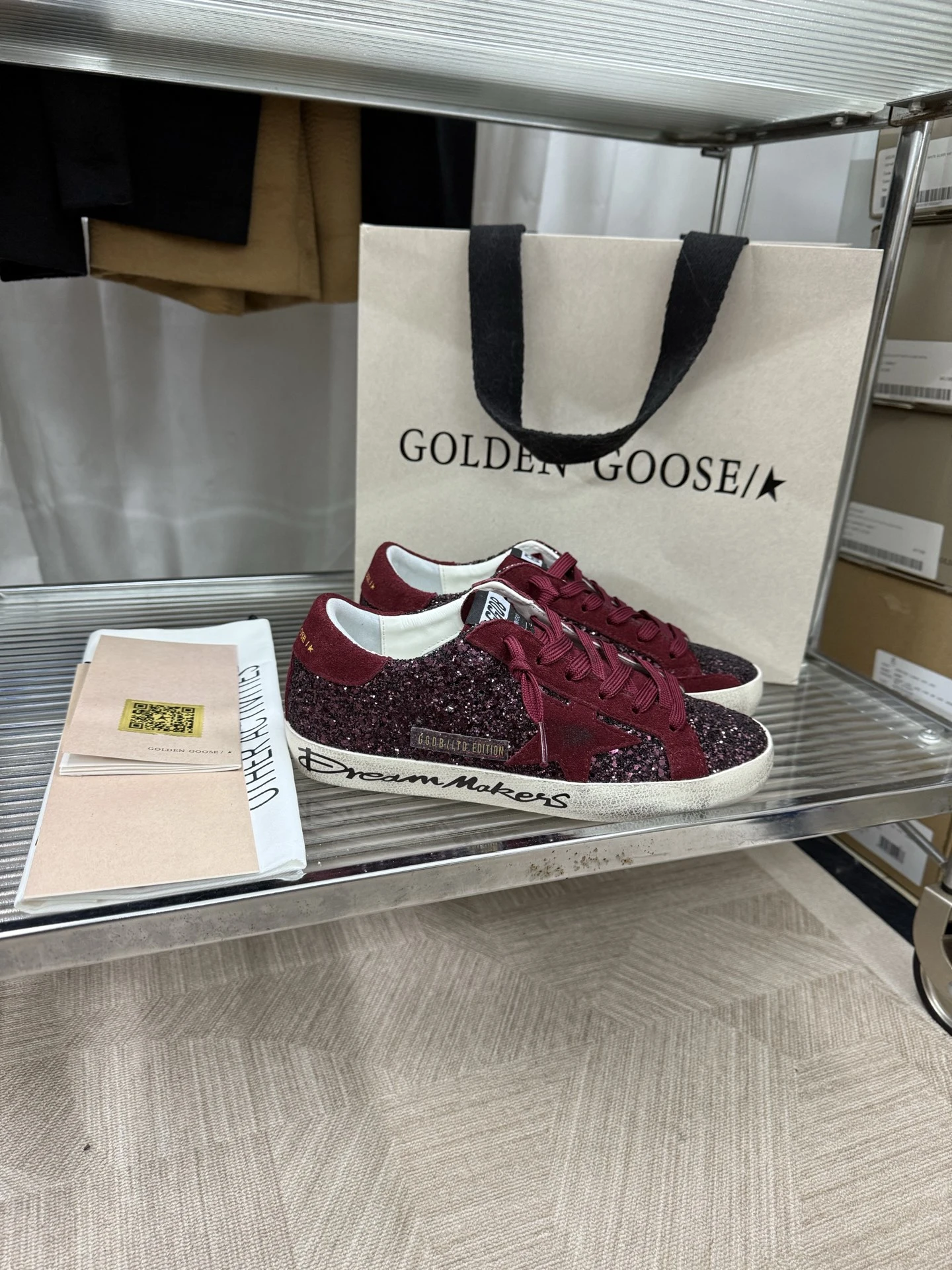 Golden Goose Sneakers — 2460c899