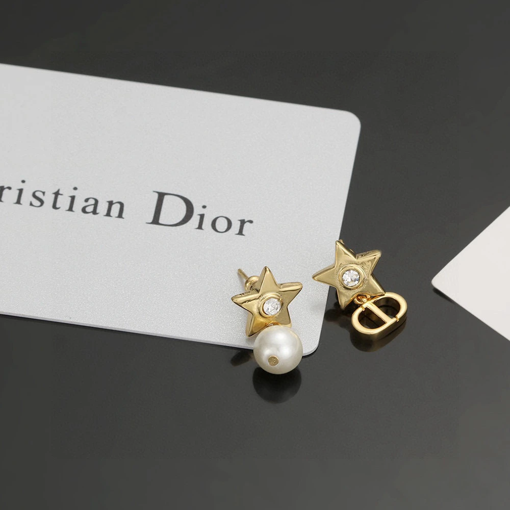 Dior Jewellery — db9a8223