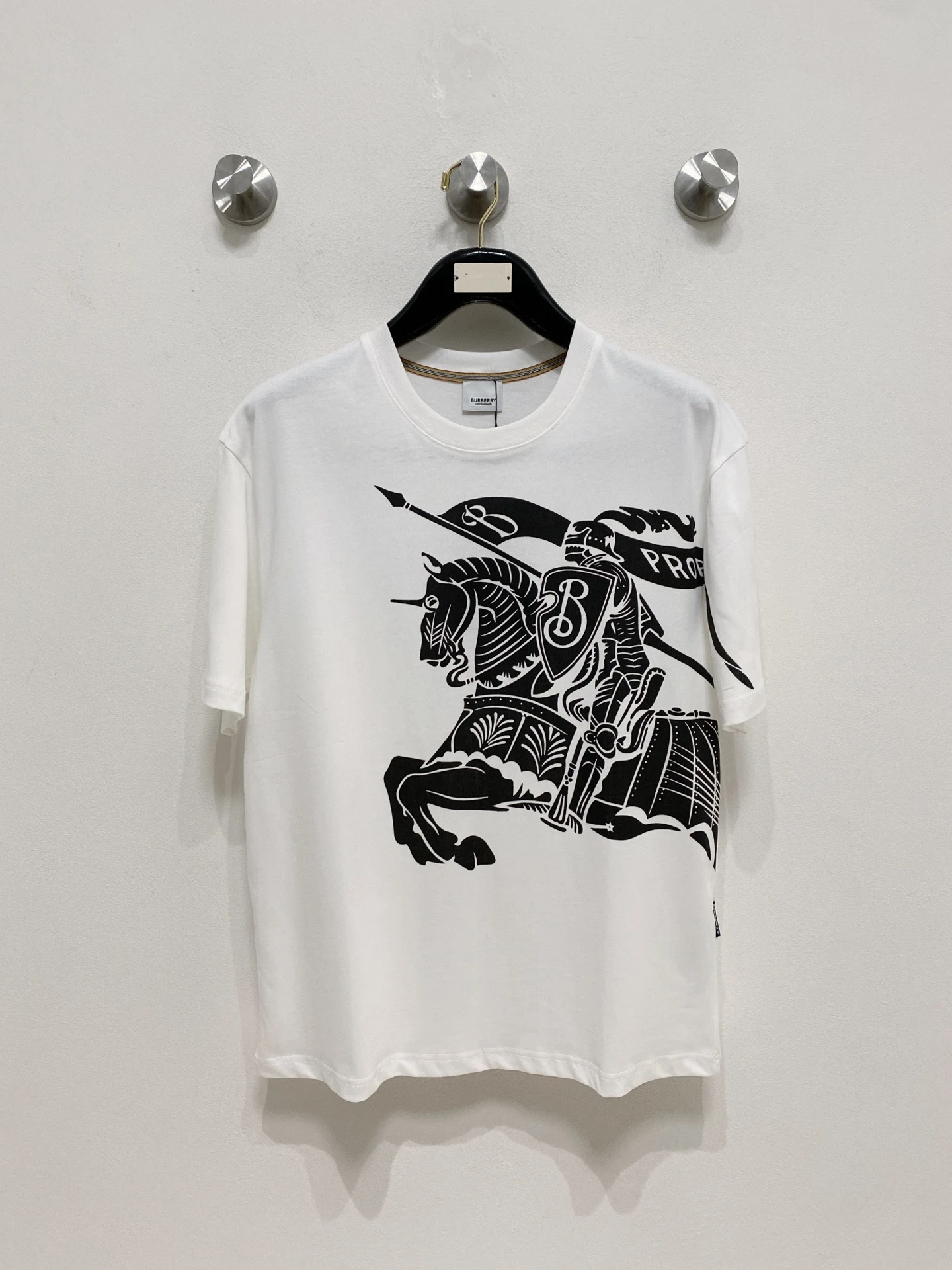 Burberry T-Shirt — b064d346
