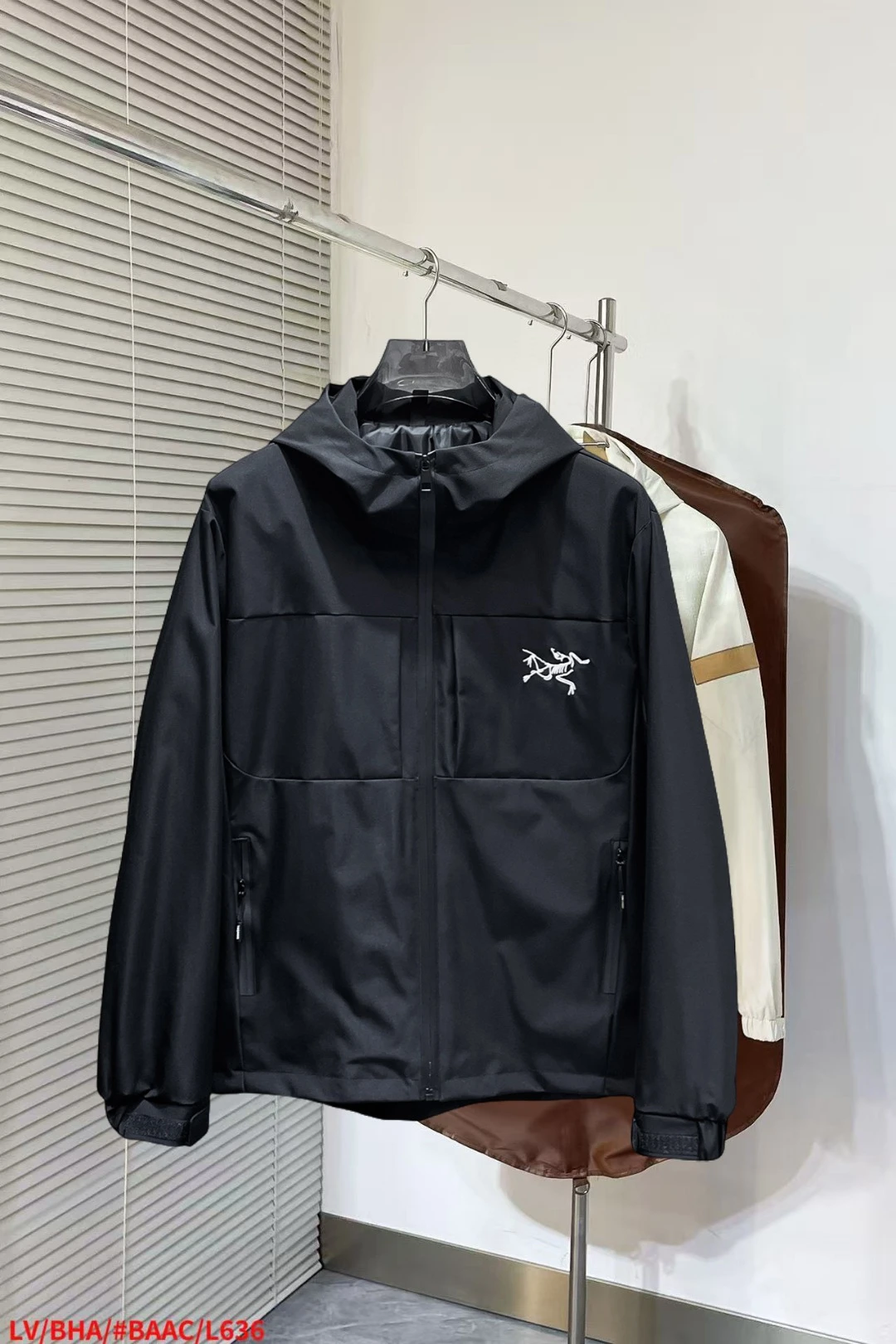 Jackets — dc5102c8