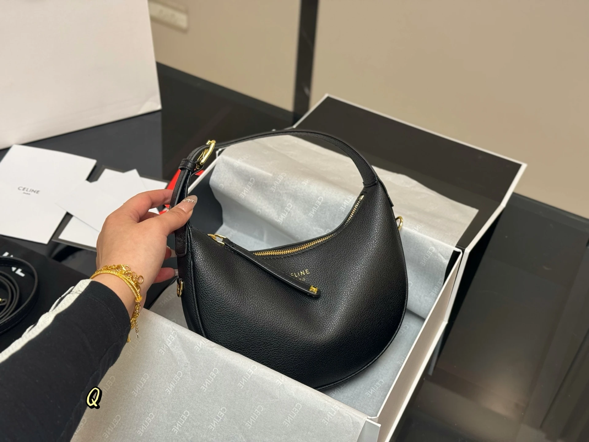 Celine Bag — d517e0df