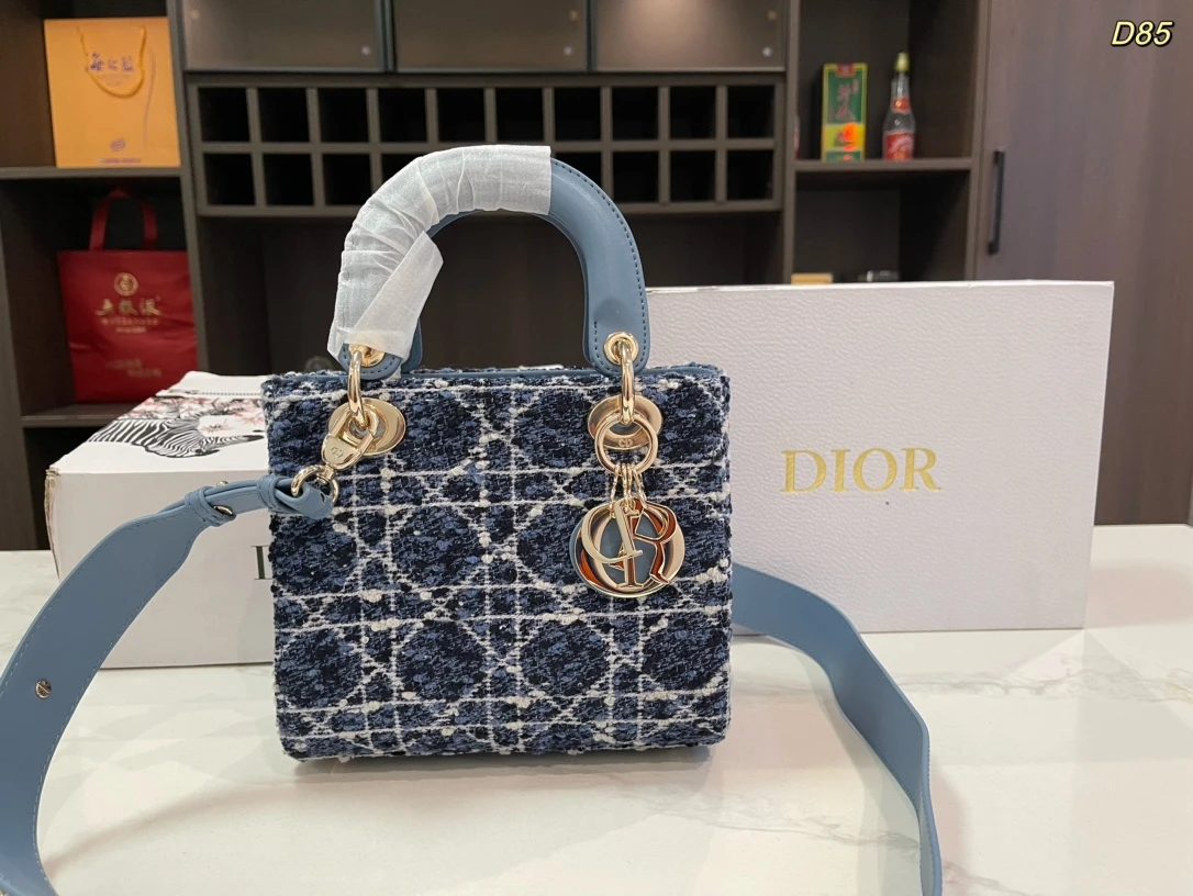 Dior Bag — 81ac5b0a