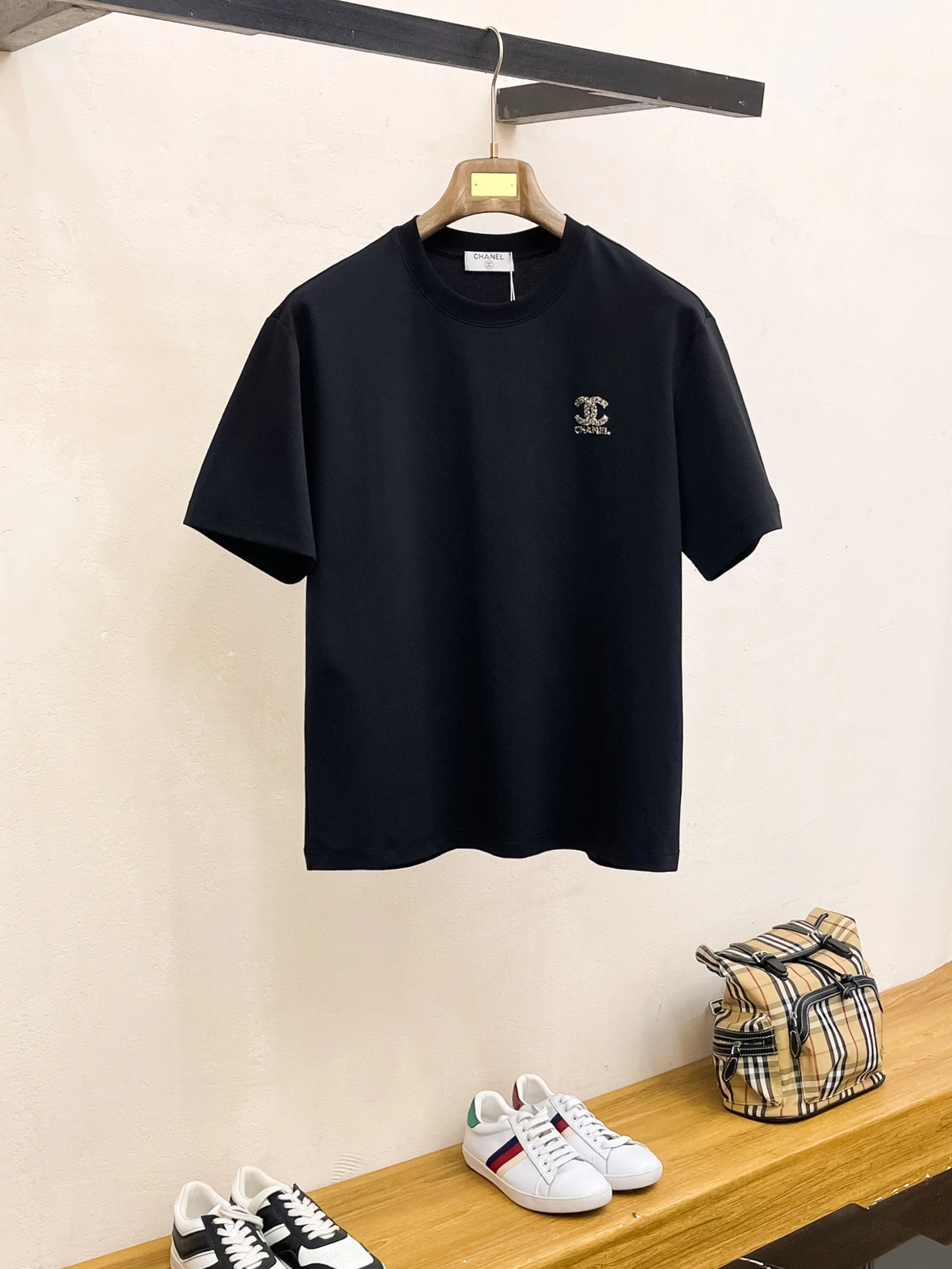 Chanel T-Shirt — 56529bce