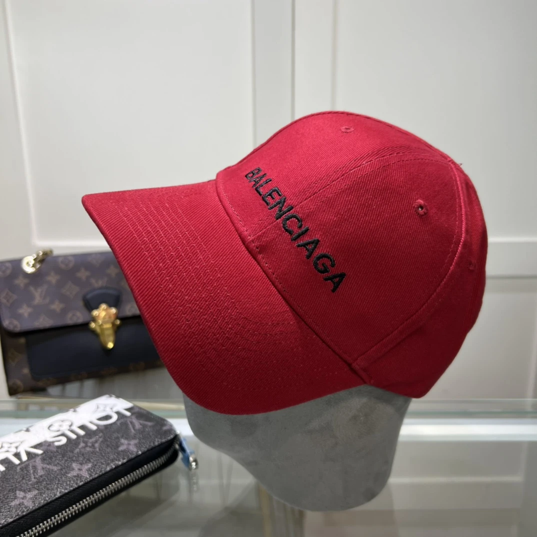 Balenciaga Hat — 28e2d1f5