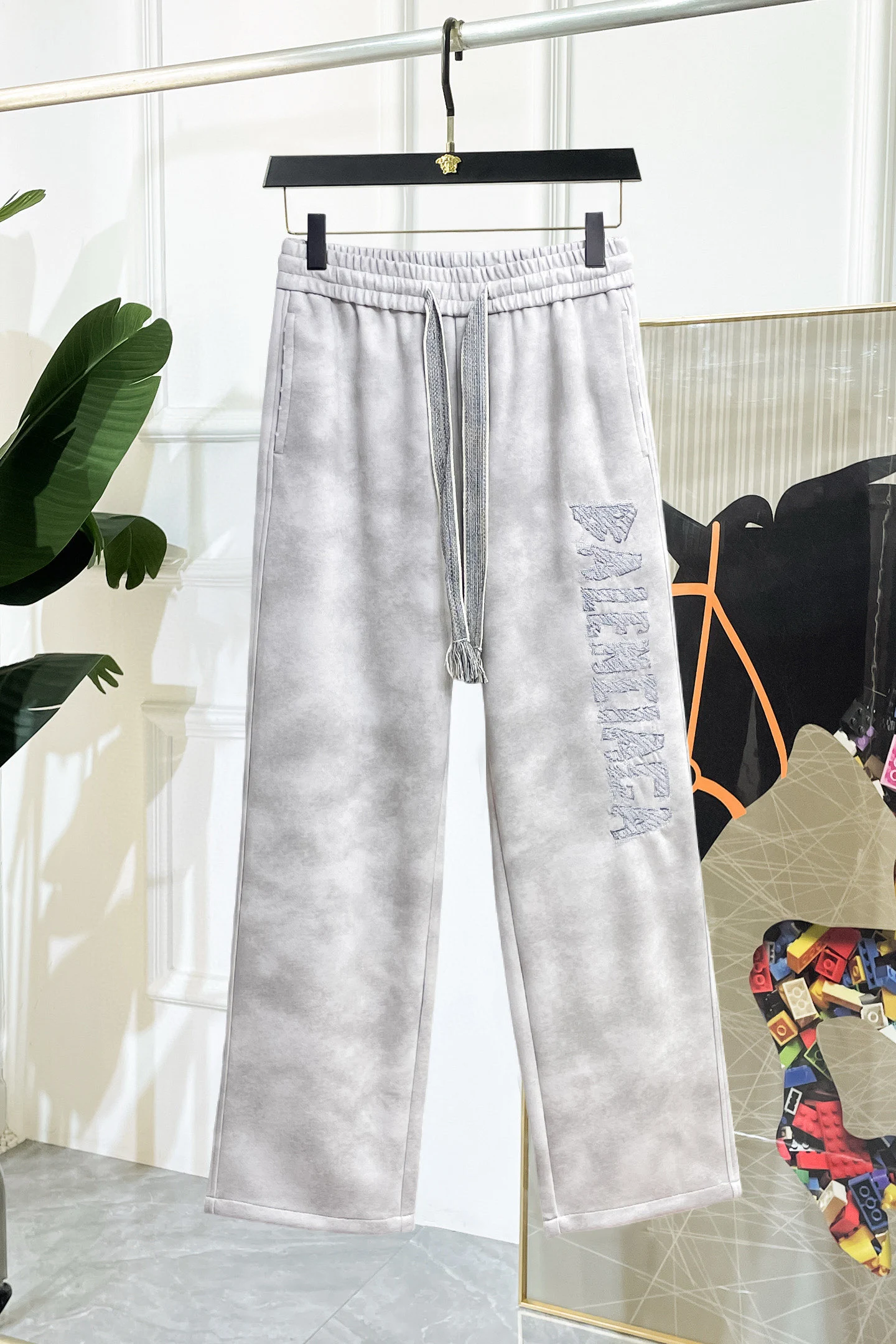 Balenciaga Trousers — ce9c0c0f