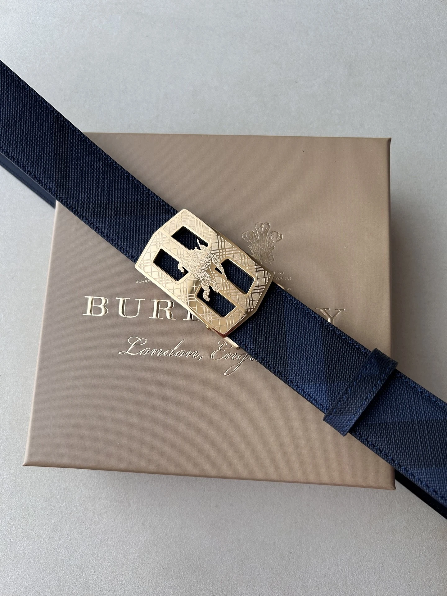 Burberry Belt — 1f41049f