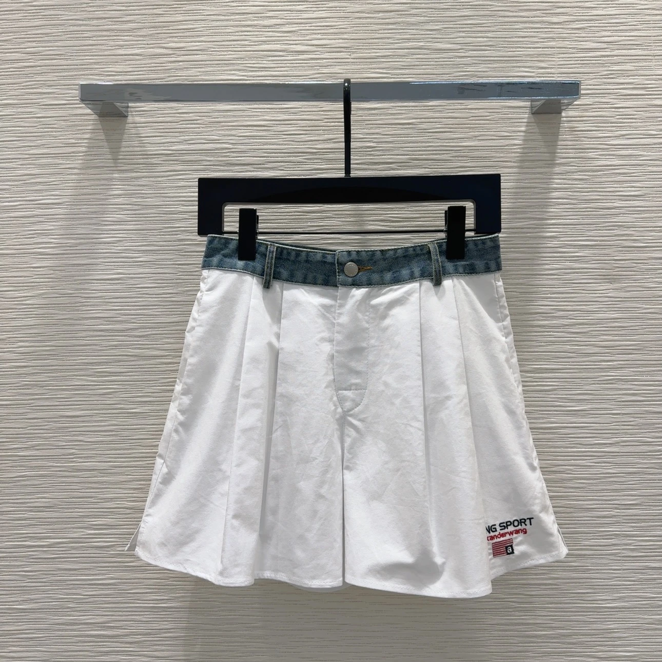 Shorts — 73f8673a