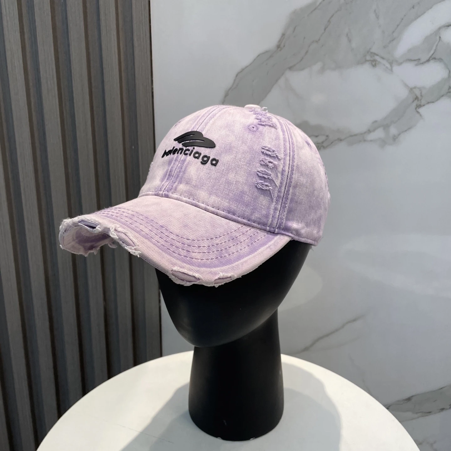 Balenciaga Hat — 50d0fdd8