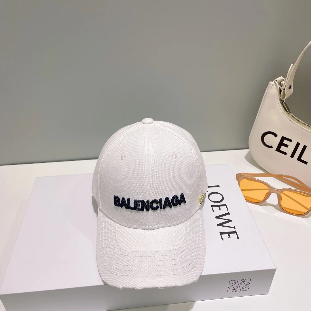 Balenciaga Hat — b9409bb6