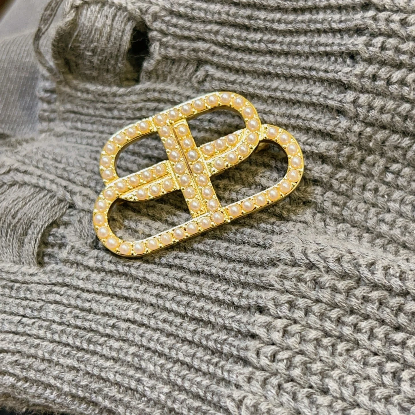 Balenciaga Jewellery — 386d31e9