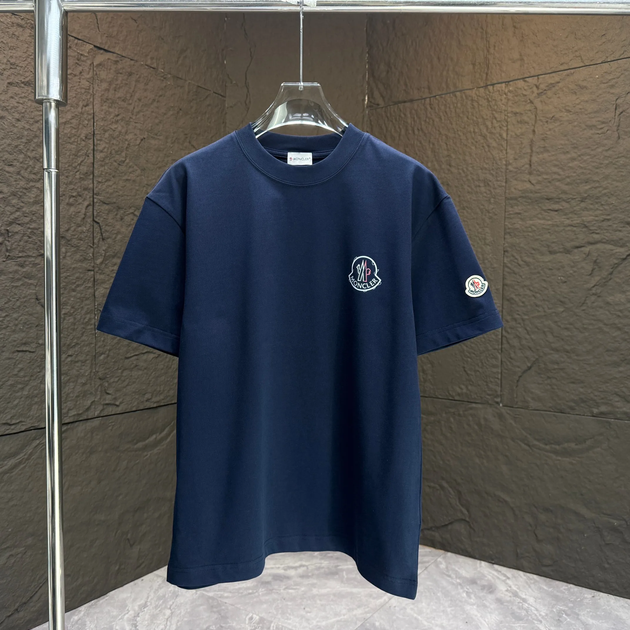 Moncler T-Shirt — d7053a36
