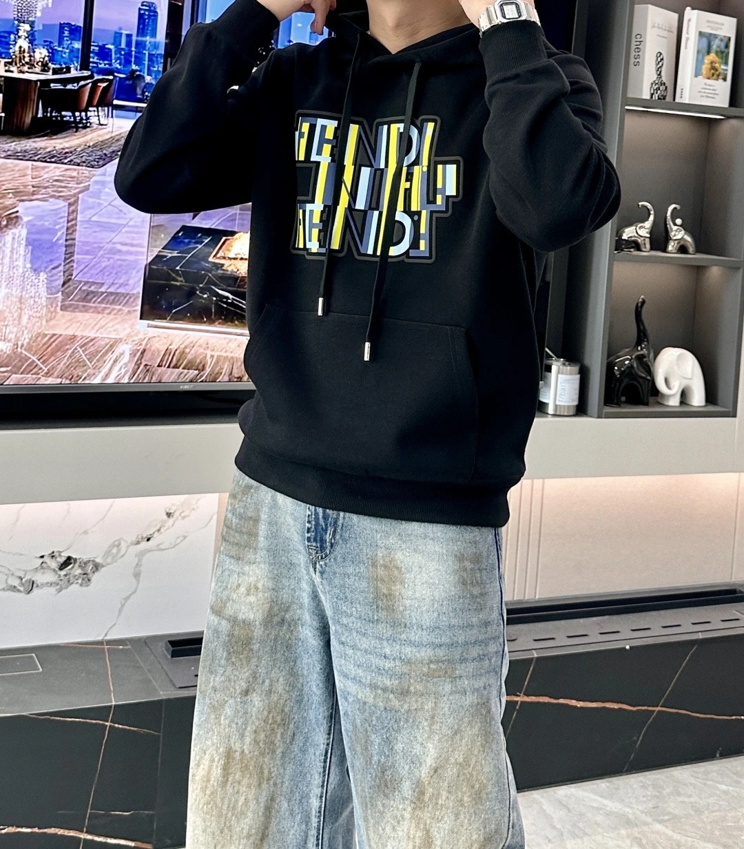 Fendi Sweatshirts — ab65d753