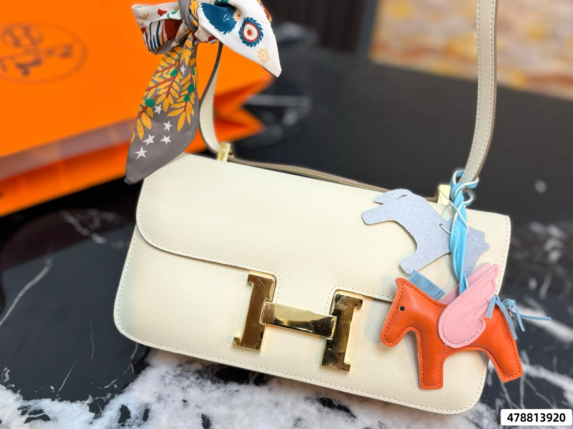 Hermès Bag — 676766fc