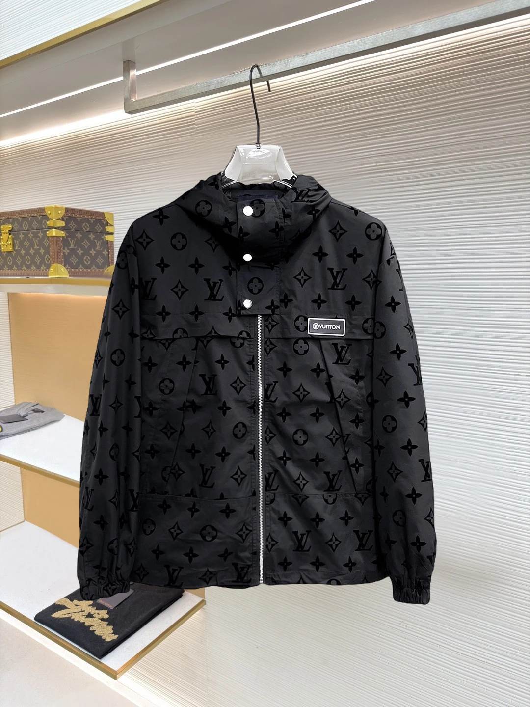 Louis Vuitton Jackets — 27ef81b8