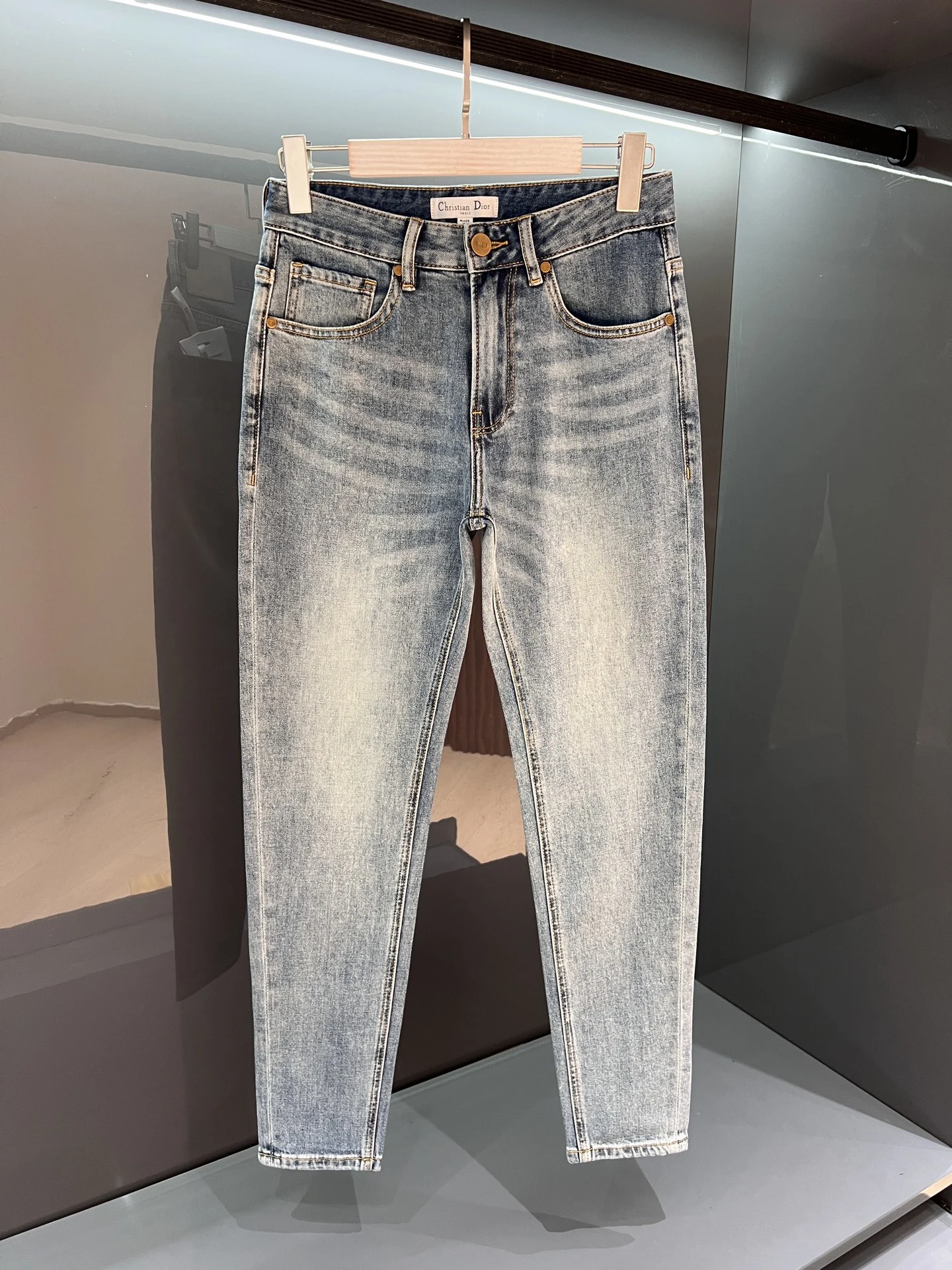 Jeans — f12c4dc7