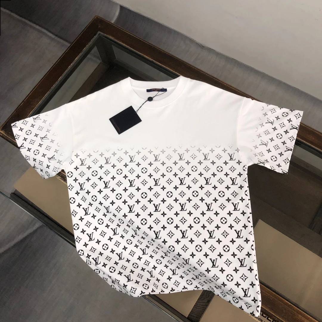 Louis Vuitton T-Shirt — e4712044