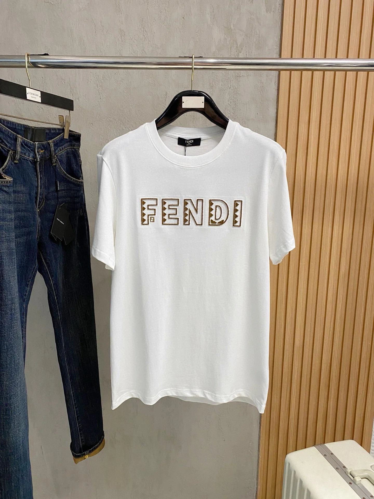 Fendi T-Shirt — a0ce4819