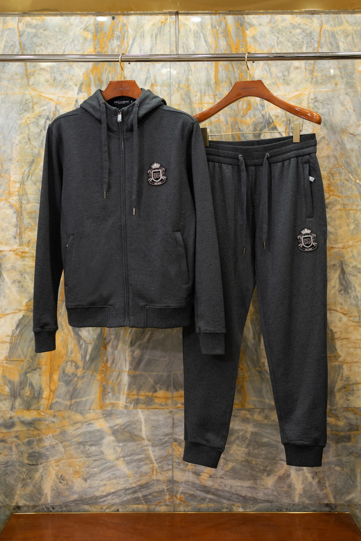 Dolce & Gabbana Matching Sets — d0011578