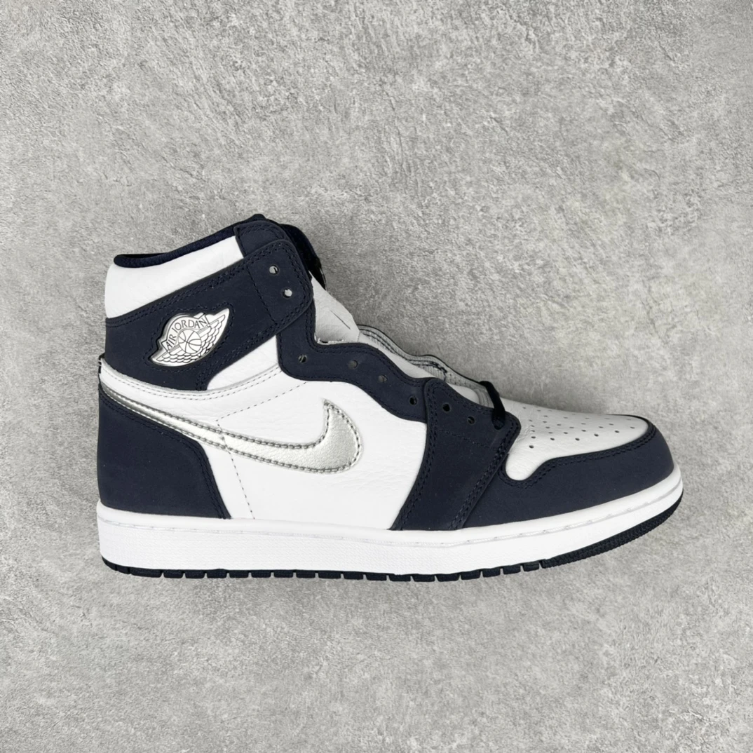 Nike Shoes — 75033998
