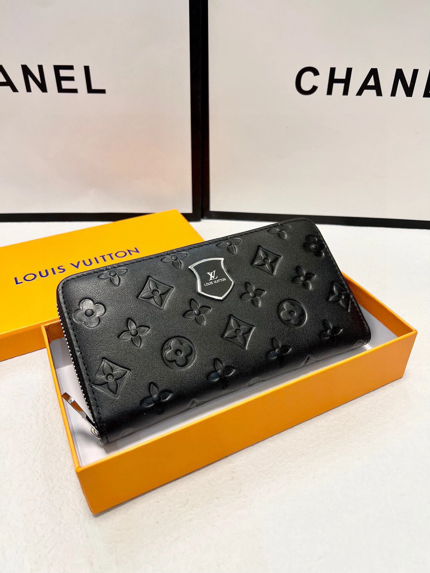 Louis Vuitton Bag — 17f82ffc