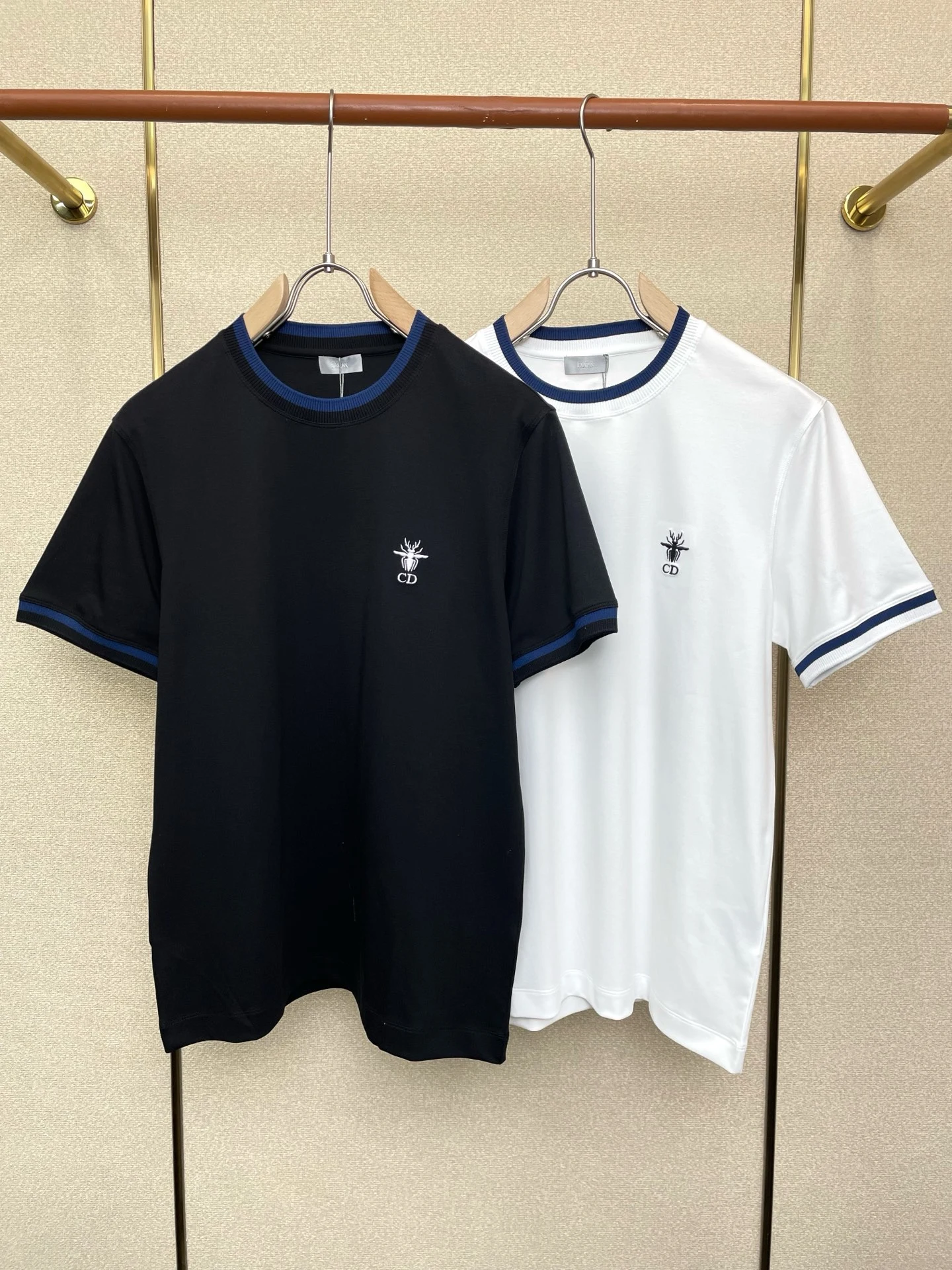 Dior T-Shirt — 8cf21516
