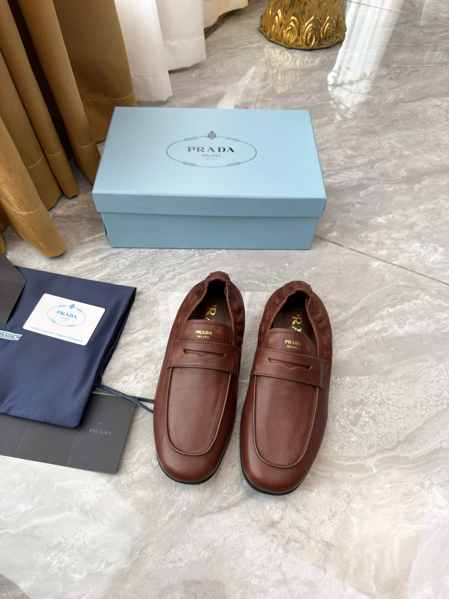 Prada Loafers — 48ac1613