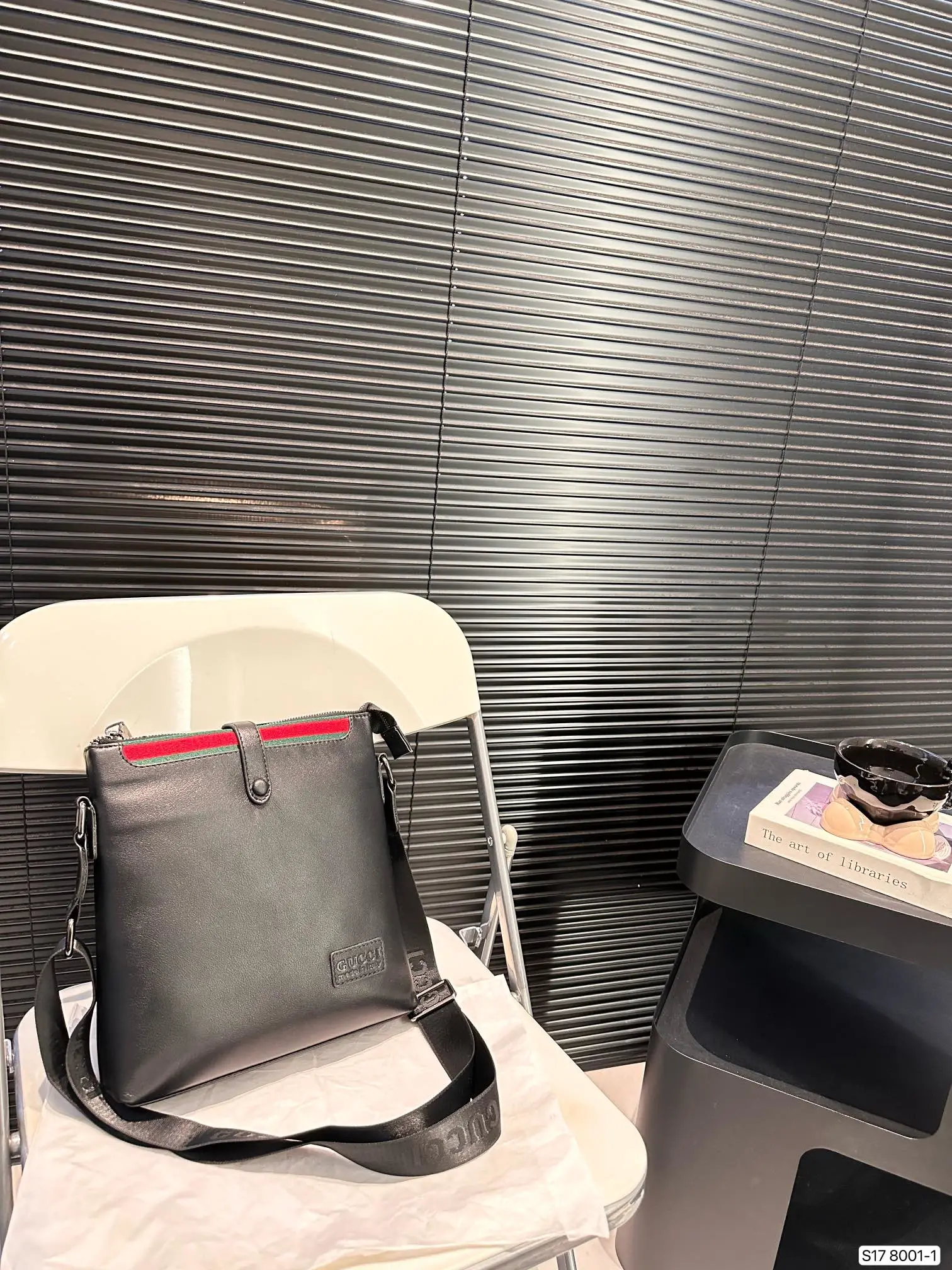 Briefcases — b52ecf5b