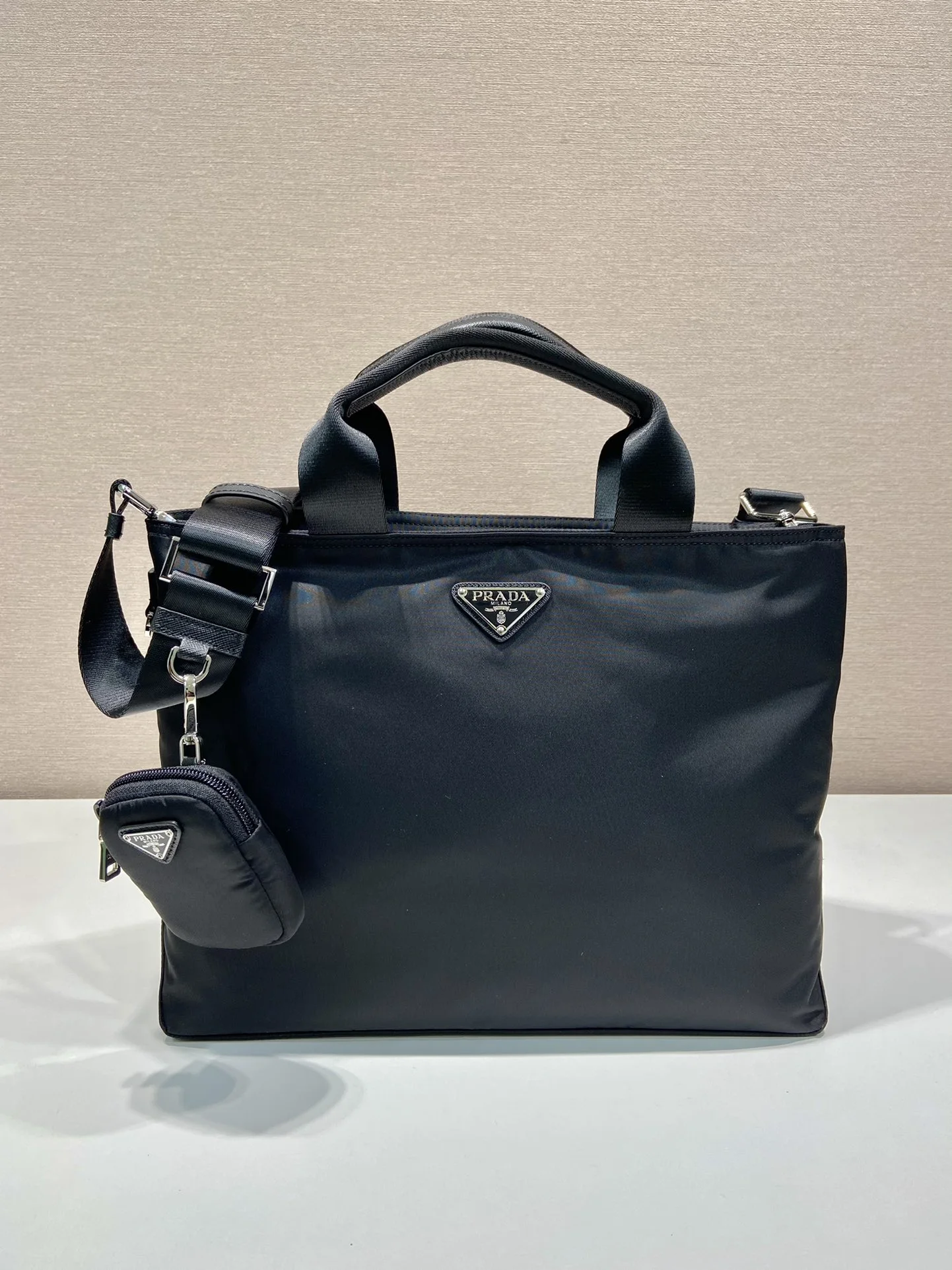 Briefcases — 2d7de877