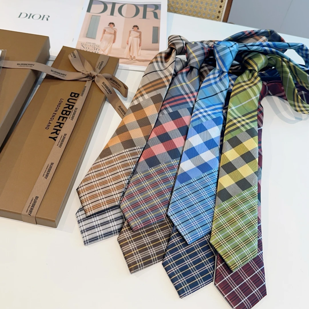 Burberry Ties — 0c39f6ee