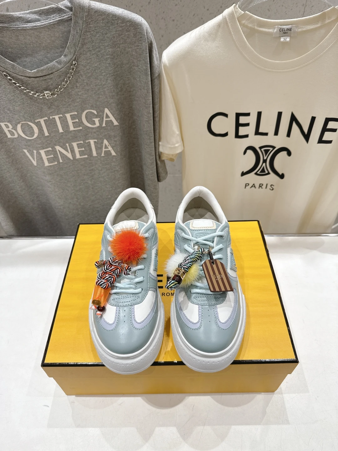 Fendi Sneakers — cc7c7ac2
